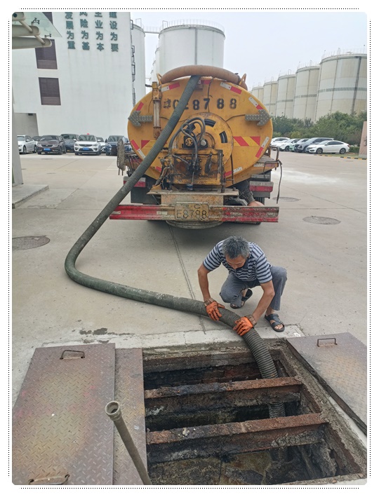 德兴隔油池清掏