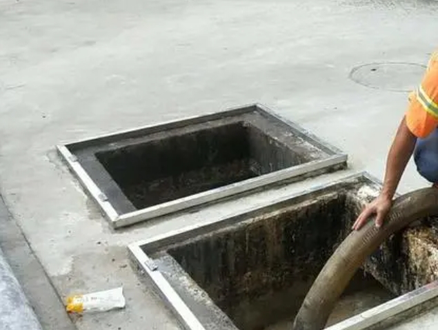 德兴化粪池清理